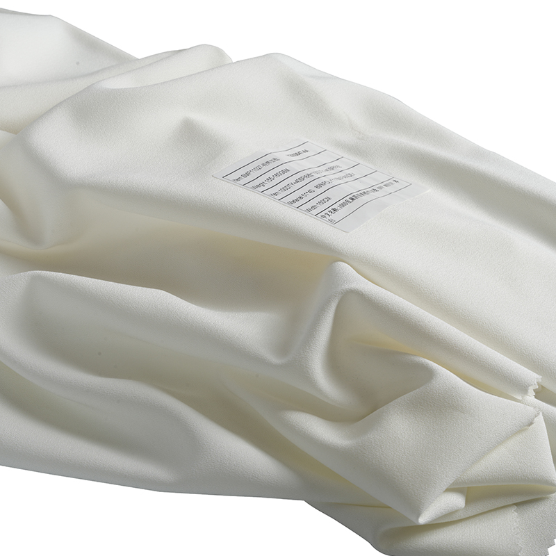 100d rendetlen lenvászon, négyoldali elasztikus (lánc- és vetülékcsavart)