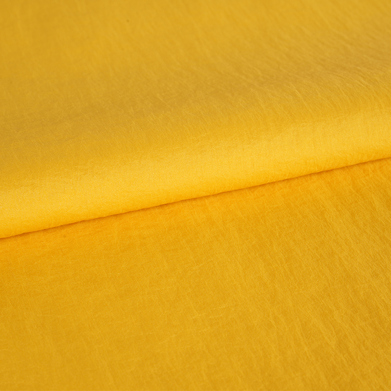 400T félmatt alacsony rugalmasságú nylon fonó festőszövet